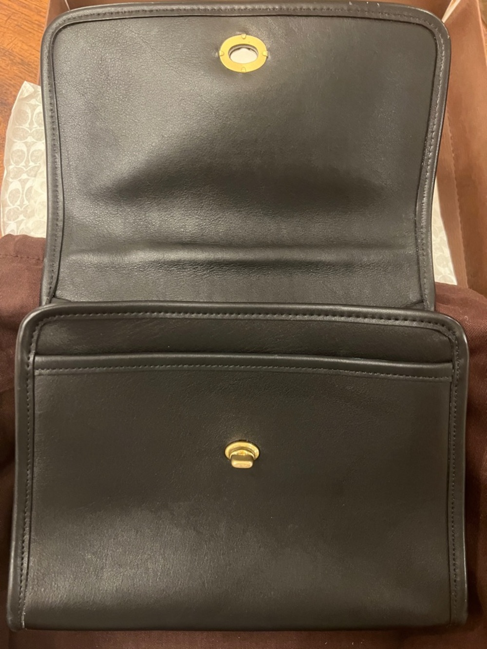 *Never Used* Vintage Coach Court Bag - Black Leather - 9870 - Picture 6 of 14